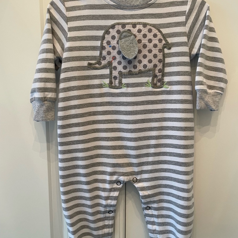 BAILEY BOYS ROMPER